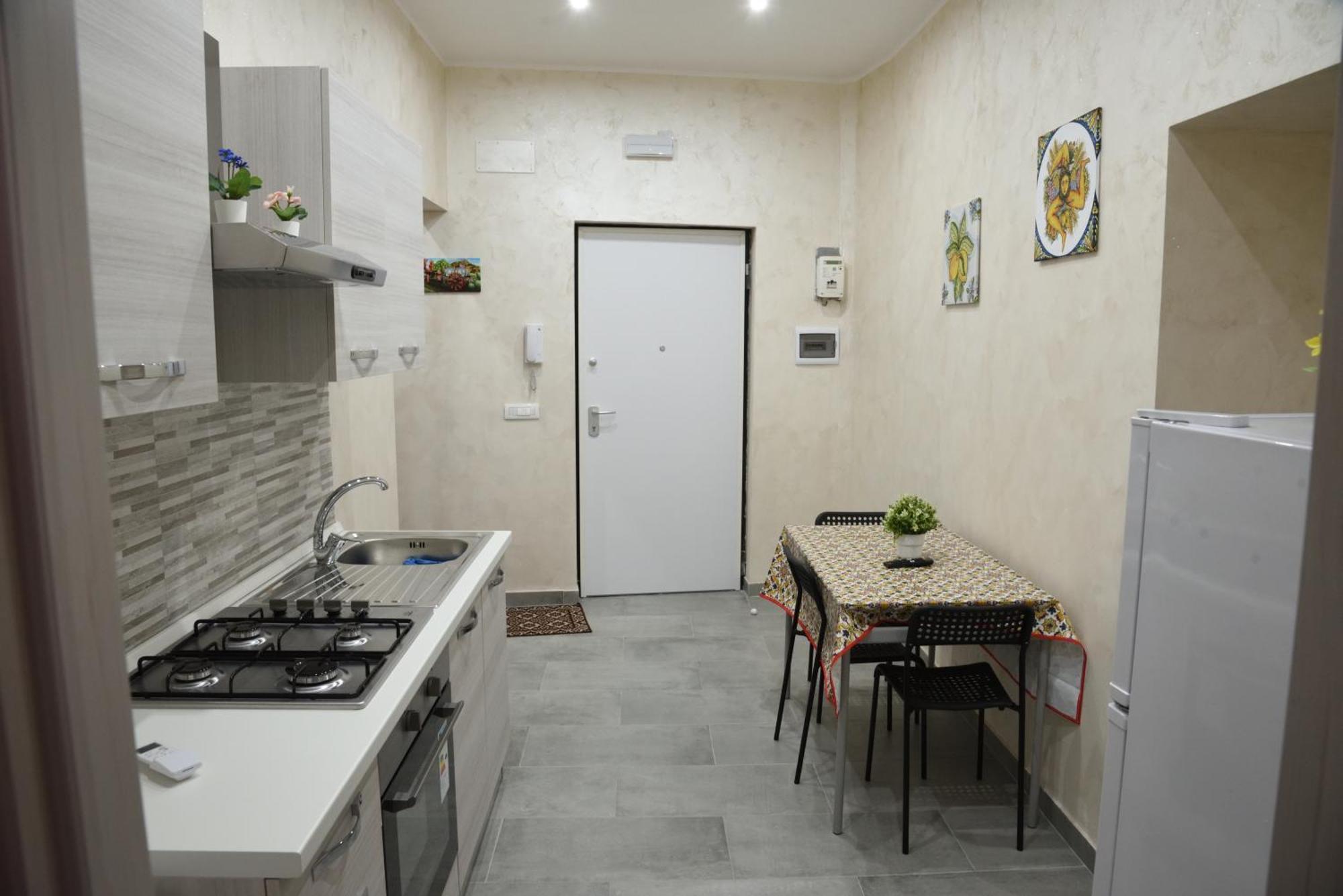 Family House Διαμέρισμα Κατάνια Εξωτερικό φωτογραφία